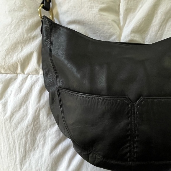 Sigrid Olsen Black Leather Crossbody with antiqued Brass Hardware Medium sized - Picture 5 of 16